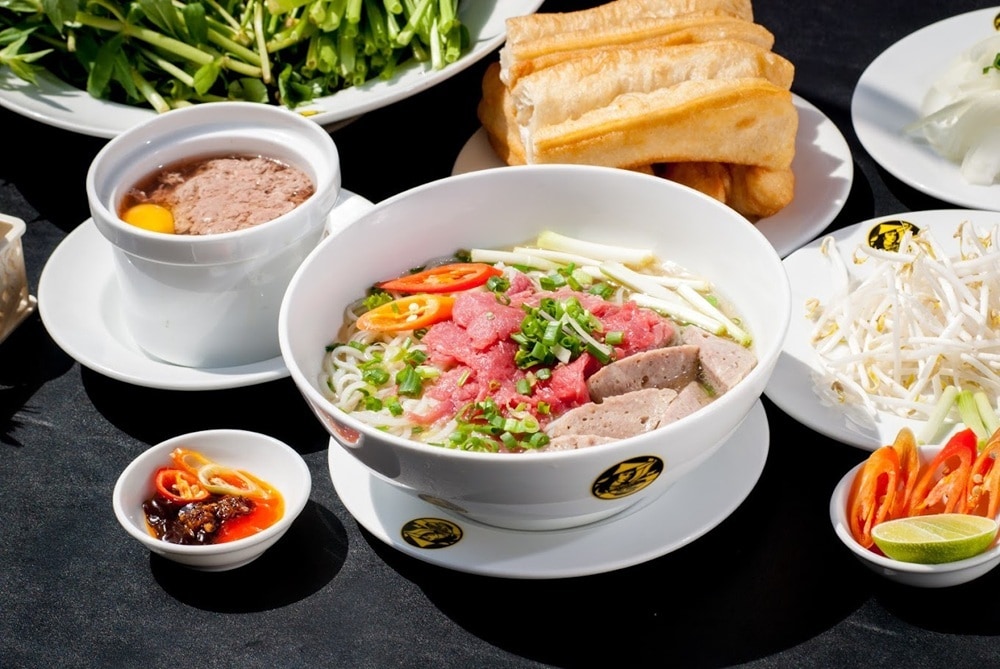 pho hung district 1